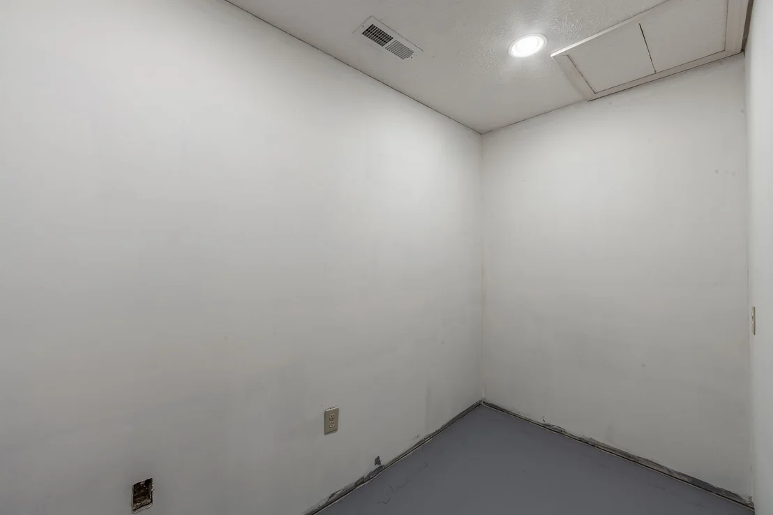Photo of 40 Pine Cv