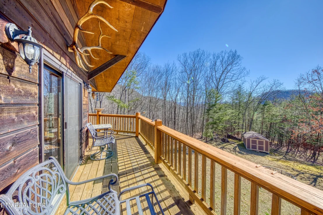 Photo of 1054 Alpine Dr.