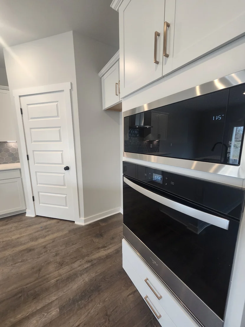 Photo of 6065 Eugene Drive