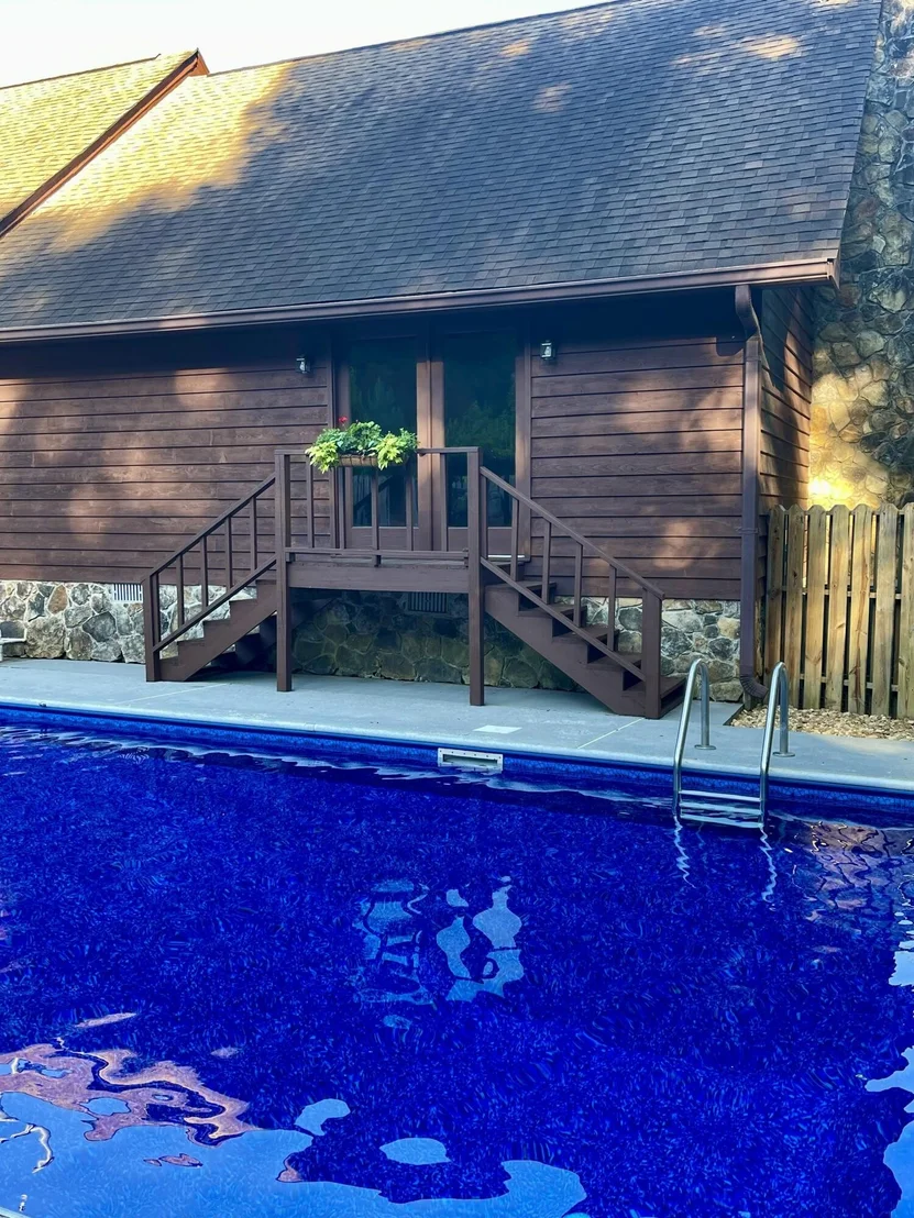 Photo of 446 Jamestown Road