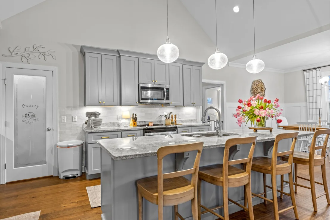 Photo of 6335 Satjanon Drive