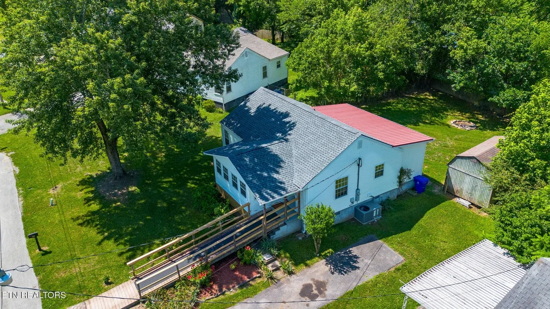 Photo of 212 Sunset Drive