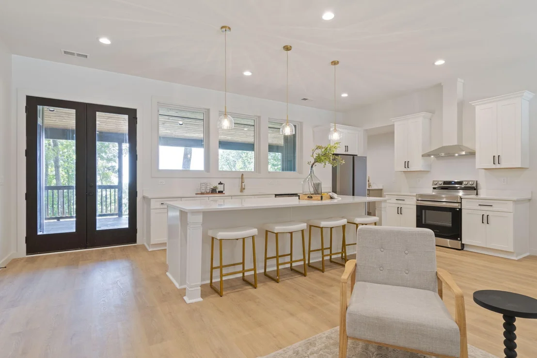 Photo of 824 Valley View Drive