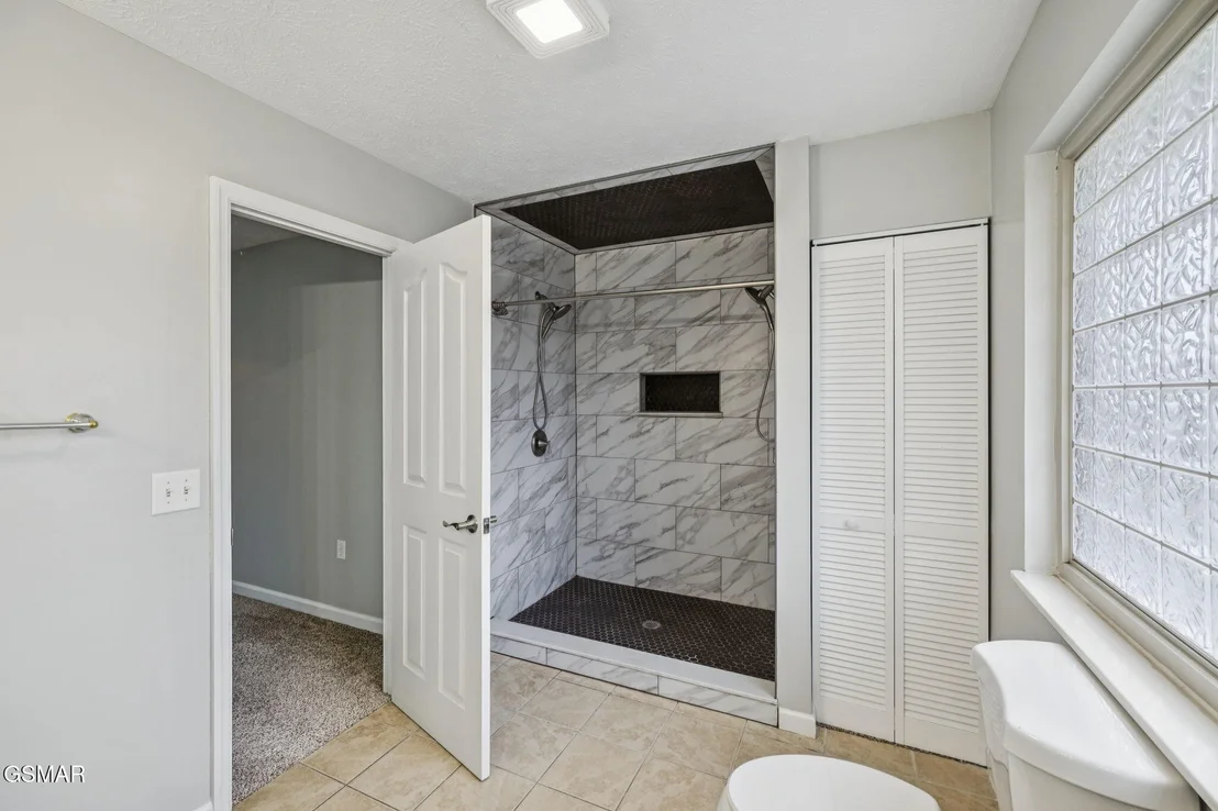Photo of 734 Southview Circle