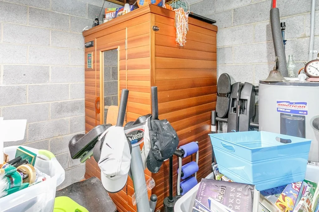 Photo of 1119 Saint Ives