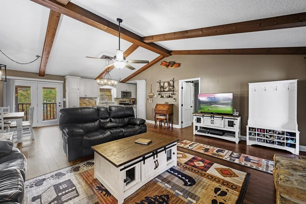 Photo of 3833 Saddle Brook Way