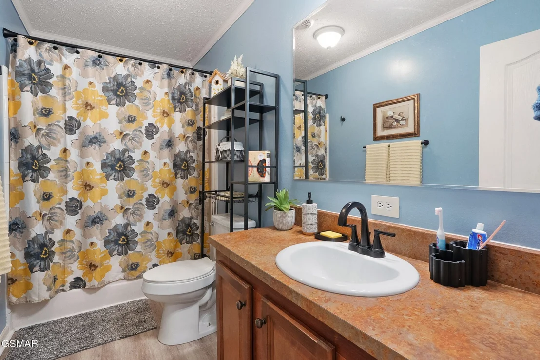 Photo of 304 Alpha Road