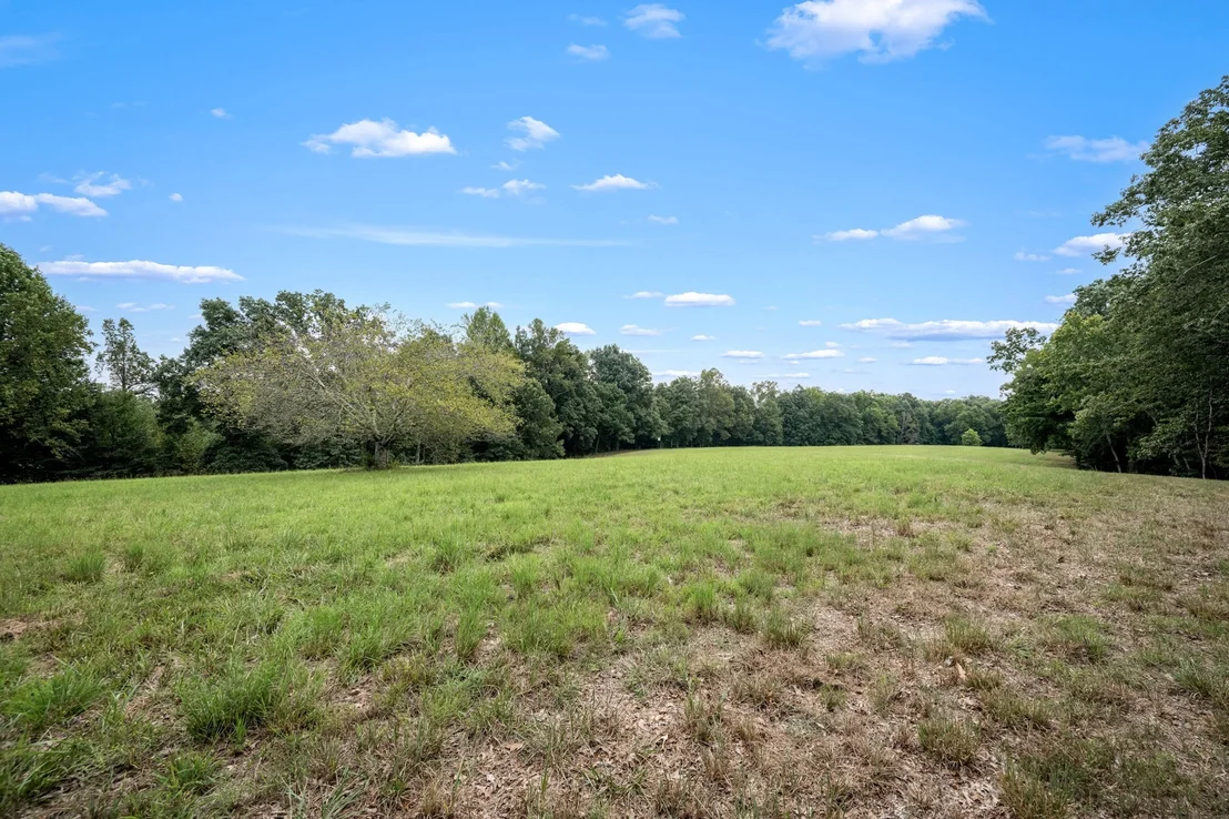 Photo of 615 Carr Creek Rd