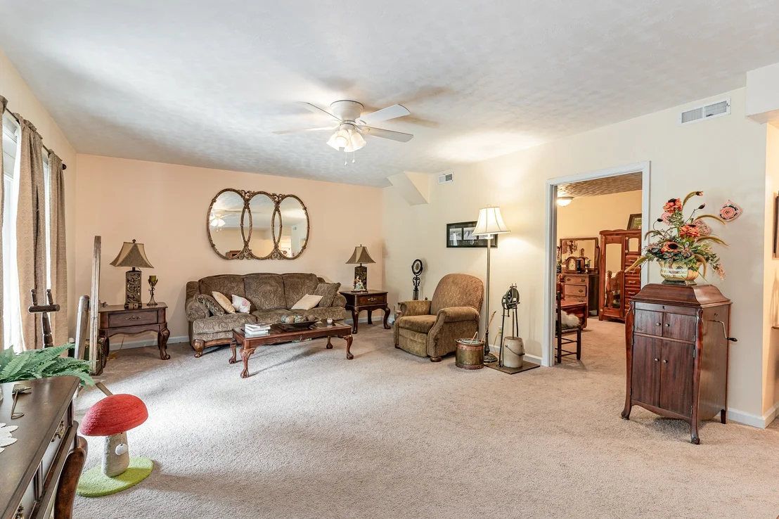Photo of 2491 Barnes Mill Rd