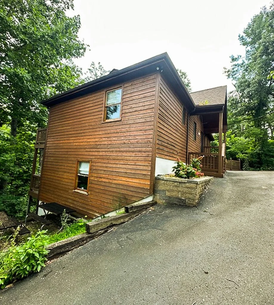 Photo of 443 Loop Road