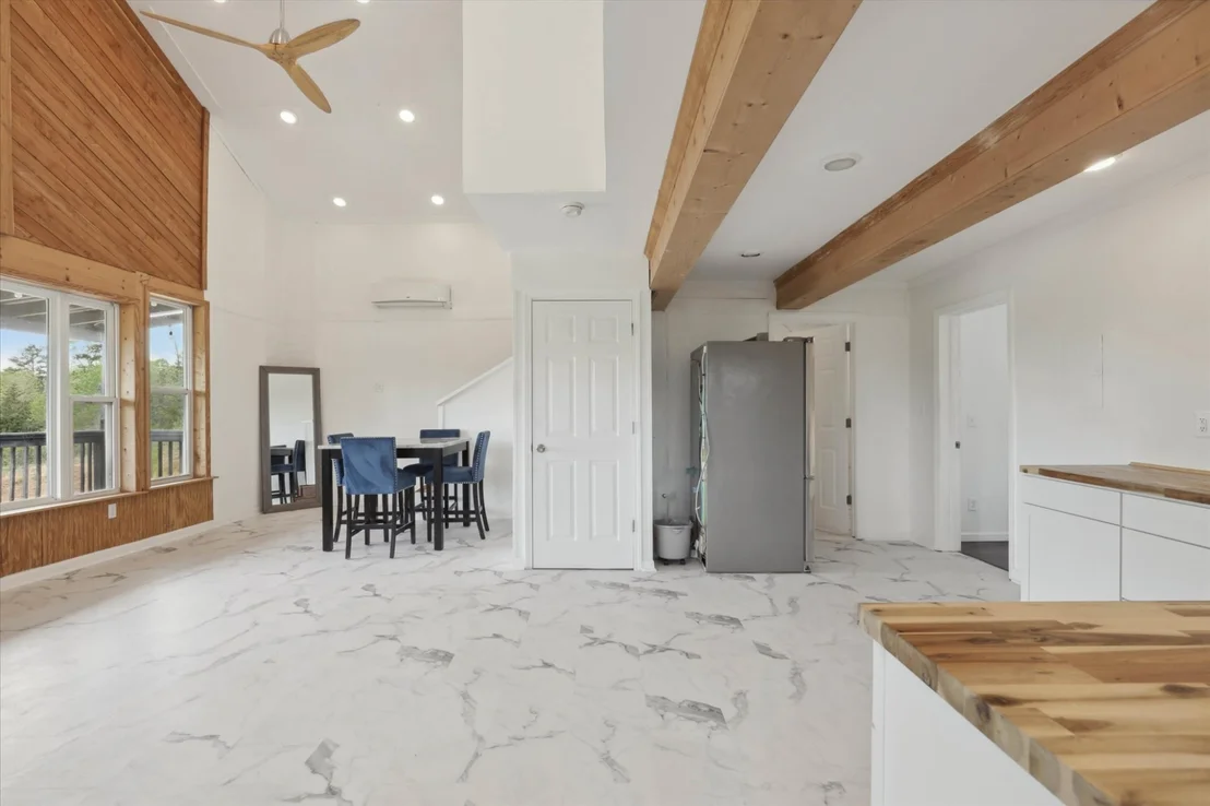 Photo of 320 Stewart Rd