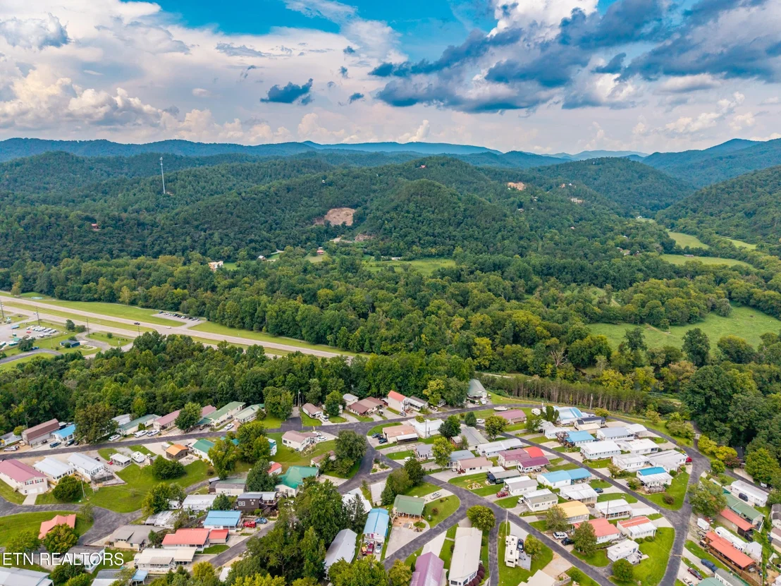 Photo of 449 Mountain Thrush Drive