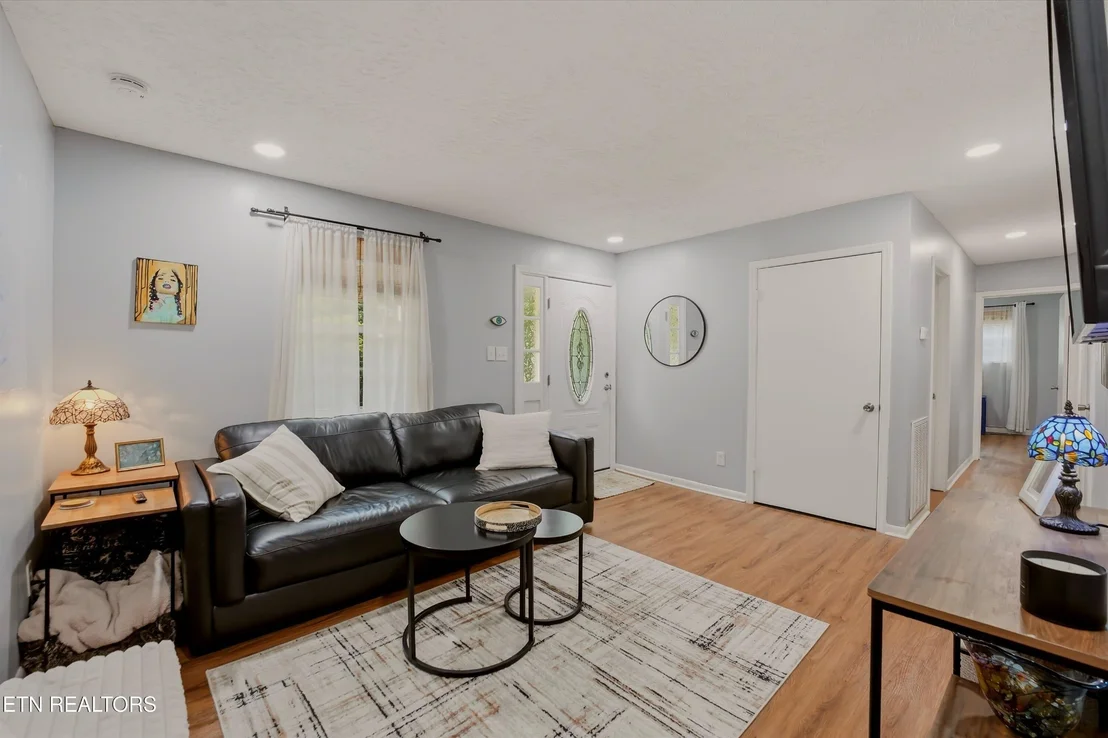 Photo of 3408 Argyle Drive