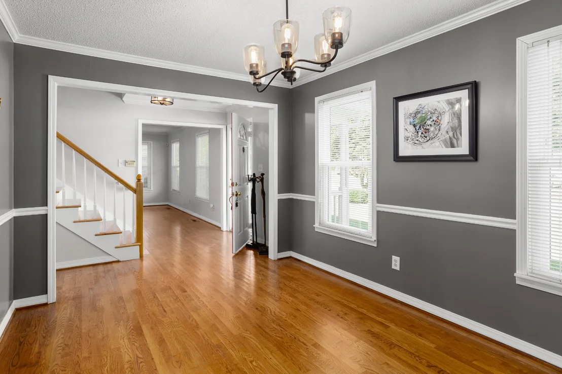 Photo of 103 Oakview St