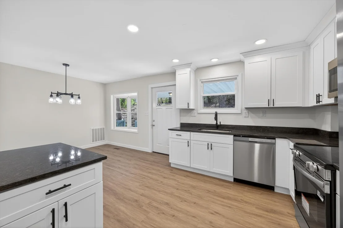 Photo of 86 West Drive