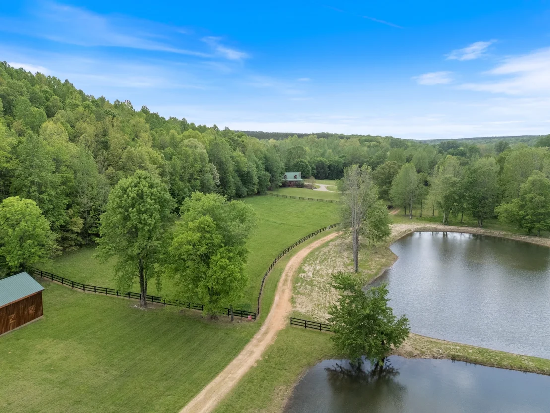 Photo of 1055 Wades Branch Rd