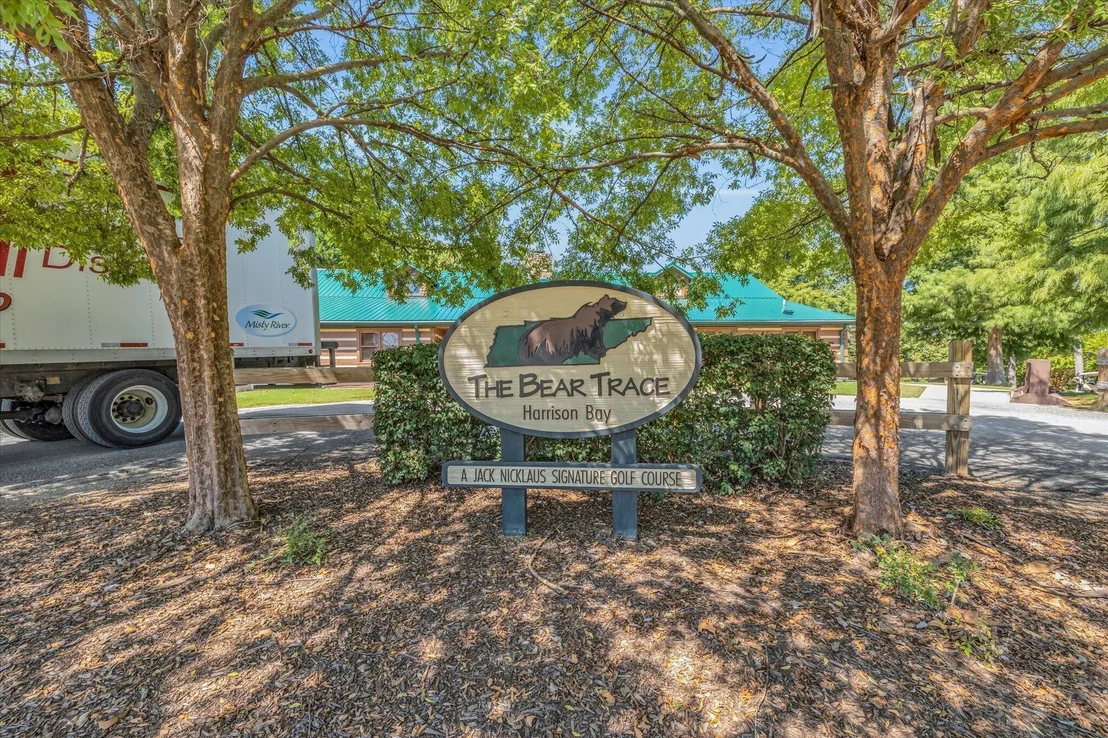 Photo of 9962 Caseview Drive