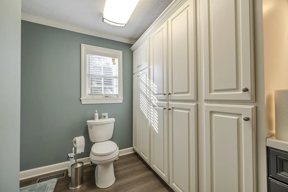 Photo of 122 CANBY CIR