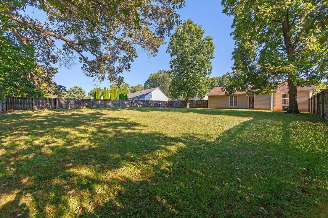 Photo of 120 LOST CREEK DR