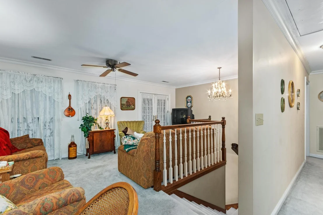 Photo of 225 Blue Springs Blvd