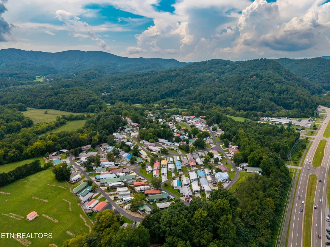 Photo of 449 Mountain Thrush Drive