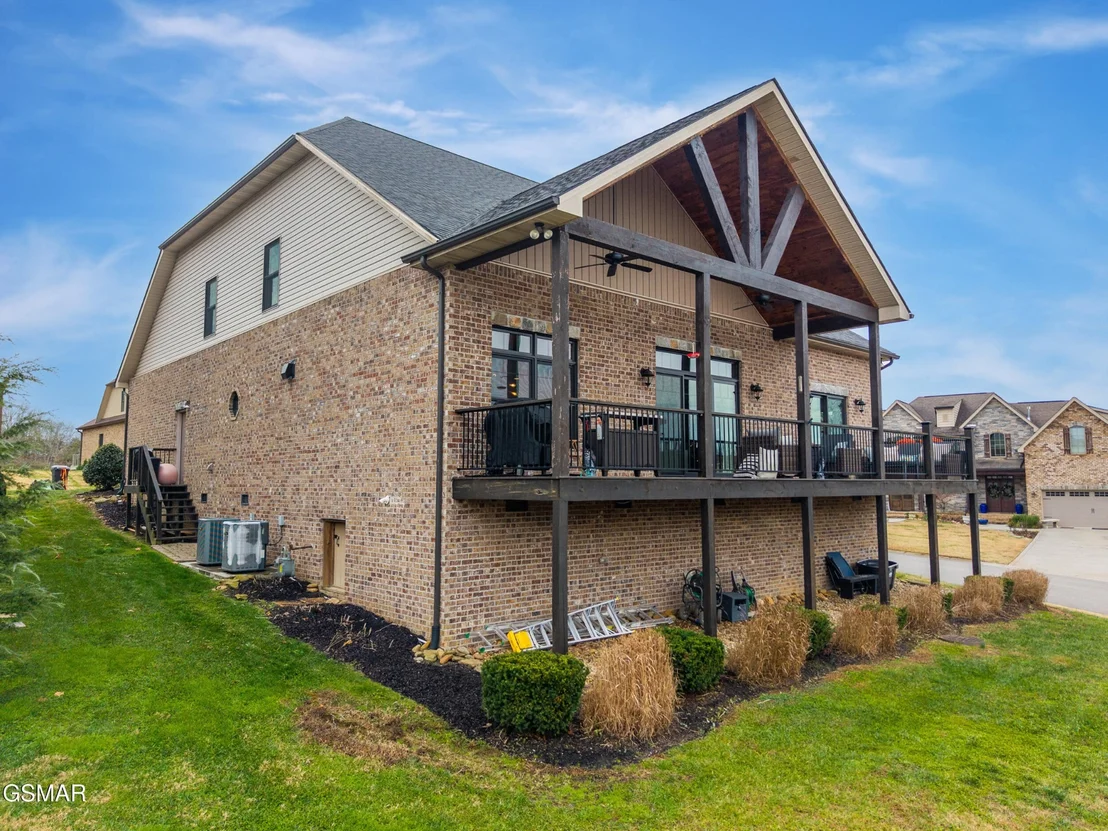 Photo of 701 Waters Edge