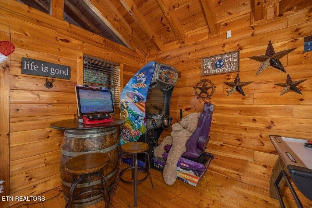Photo of 922 Black Bear Cub Way