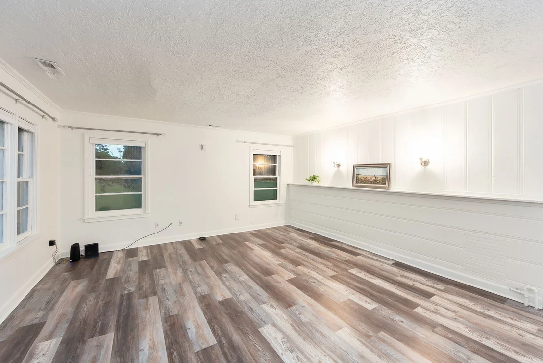 Photo of 35 Vick Rd