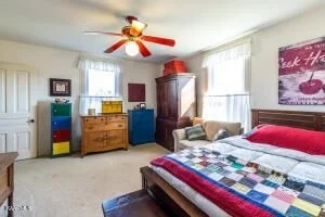 Photo of 5721 River Road