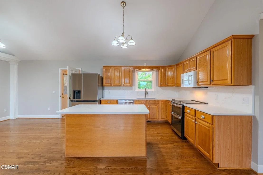Photo of 1110 Hide Away Lane