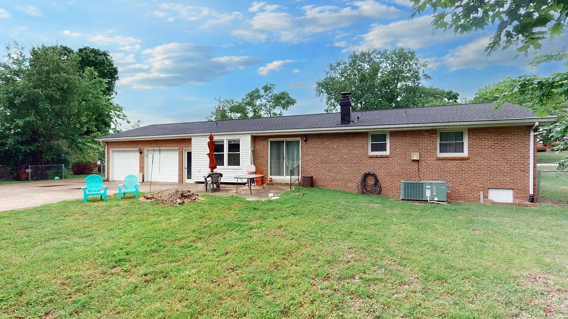 Photo of 206 Tyne Blvd