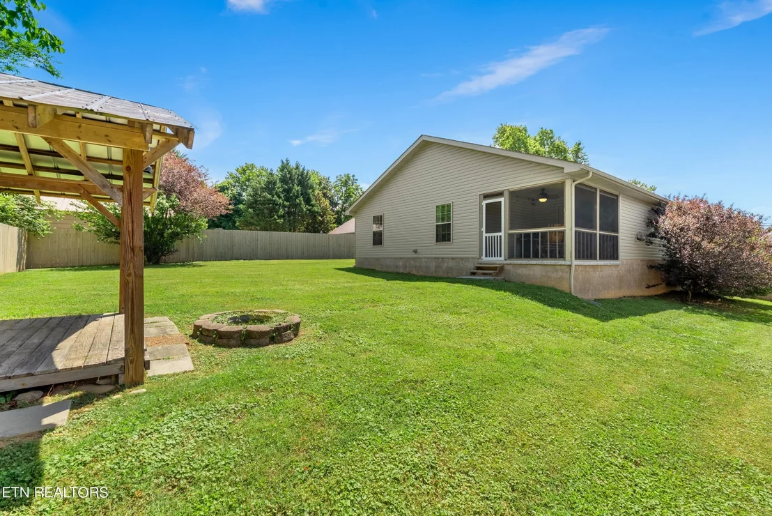 Photo of 314 Two View Rd