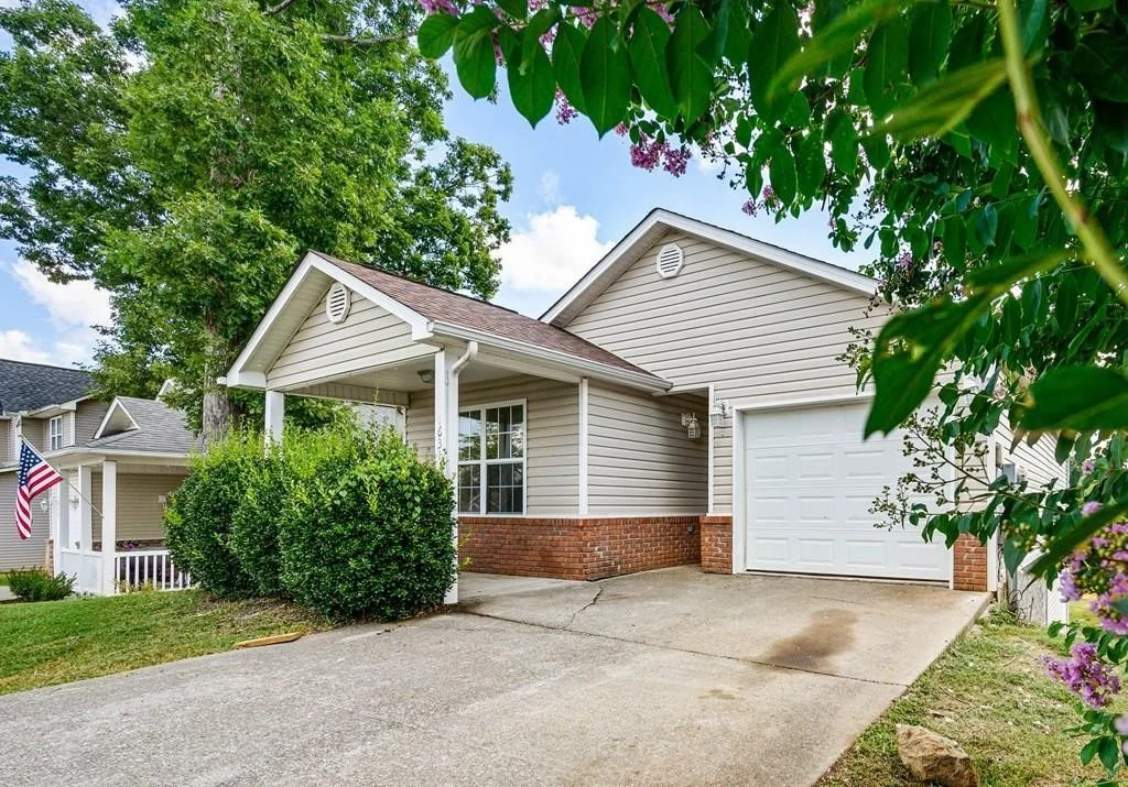Photo of 1631 Monte Vista Drive