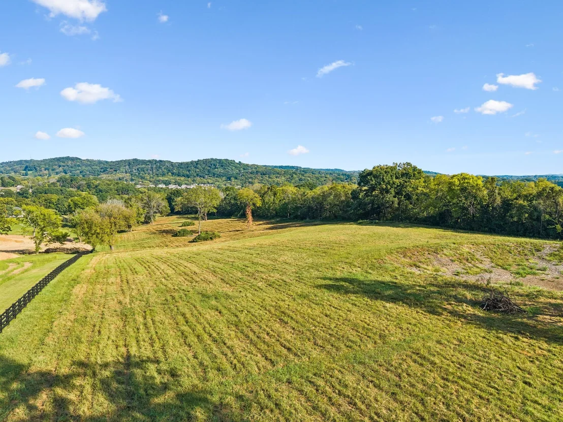 Photo of 1025 Tulloss Rd