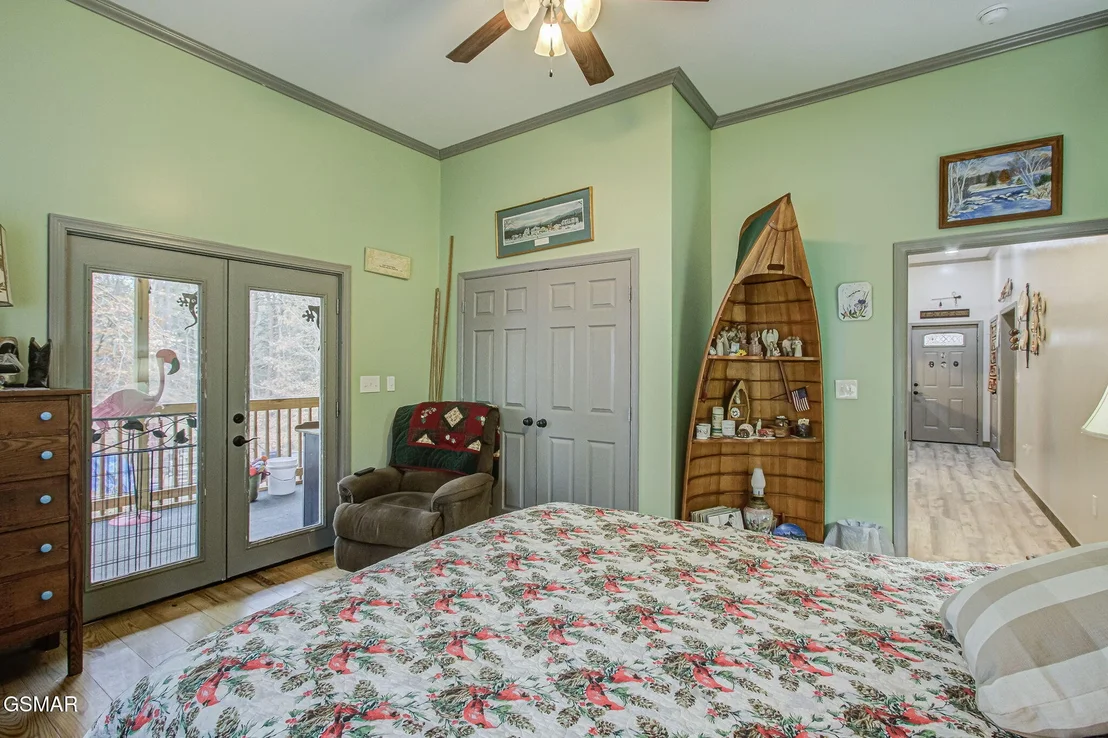 Photo of 3875 Poplar Lane