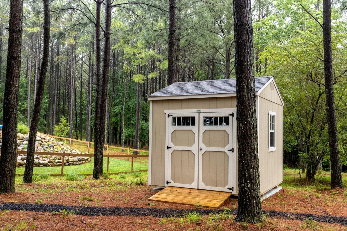 Photo of 2485 River Bluffs Drive