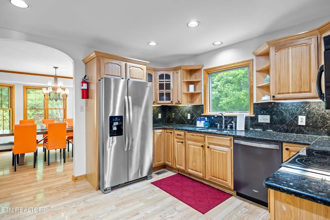 Photo of 229 Cobblestone Way