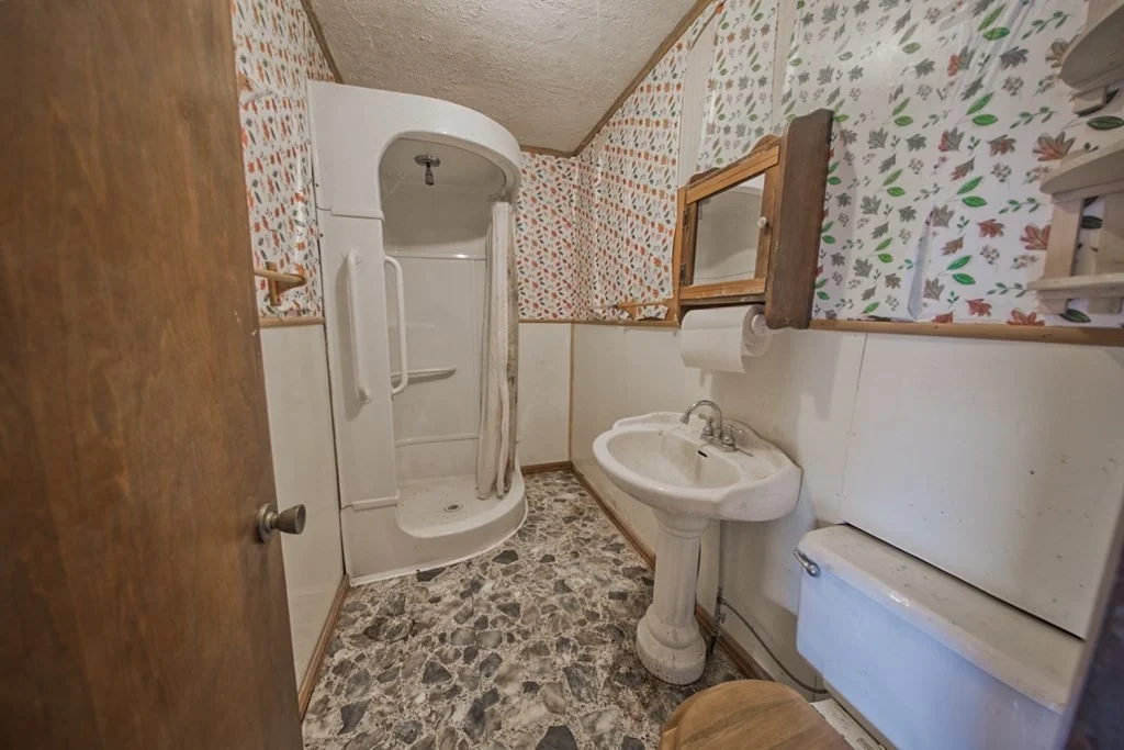 Photo of 234 Narrow Way