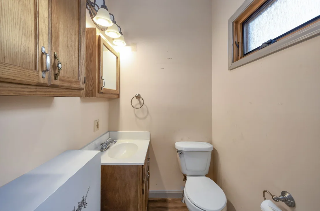 Photo of 40 Pine Cv