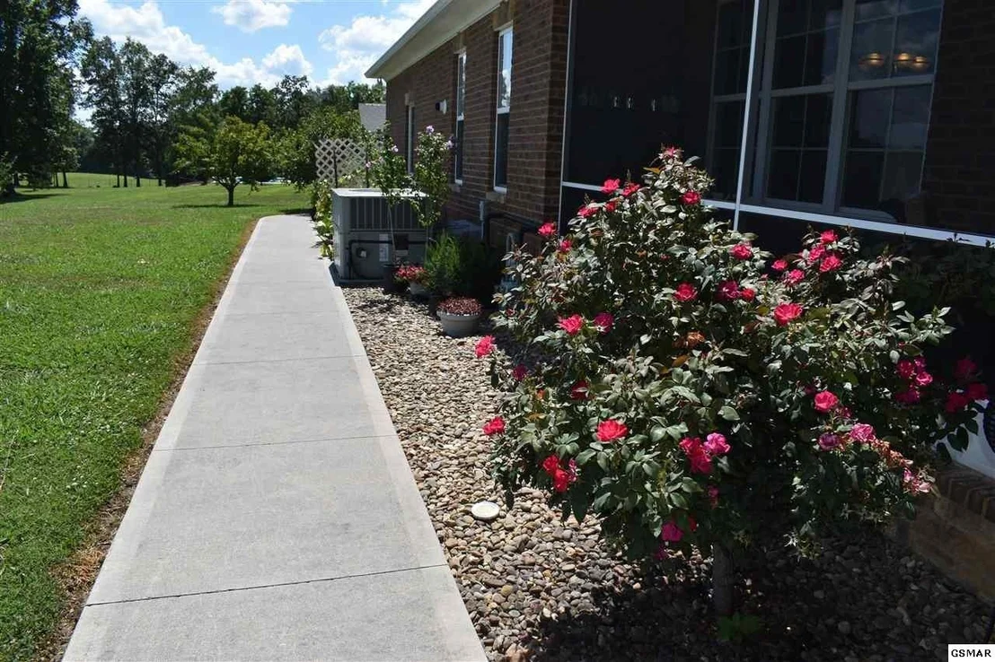 Photo of 1631 Parton Circle
