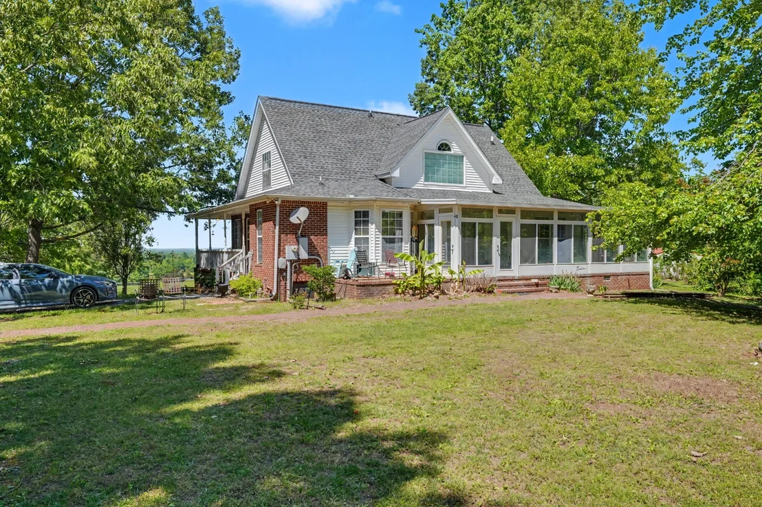 Photo of 3358 Hwy 52 E