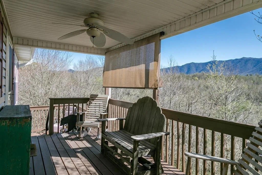 Photo of 830 Peacock Ridge Drive