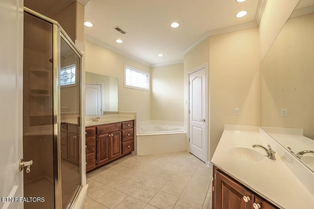 Photo of 1639 Pinnacle Point Drive