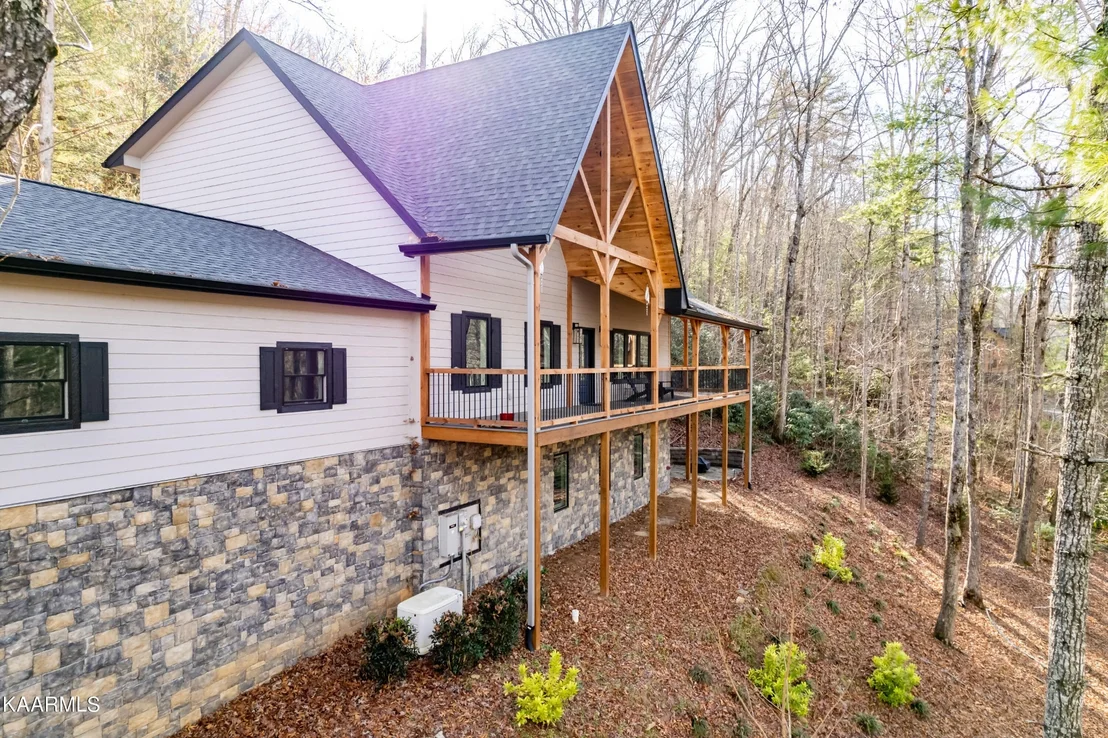 Photo of 484 Chetola Trail