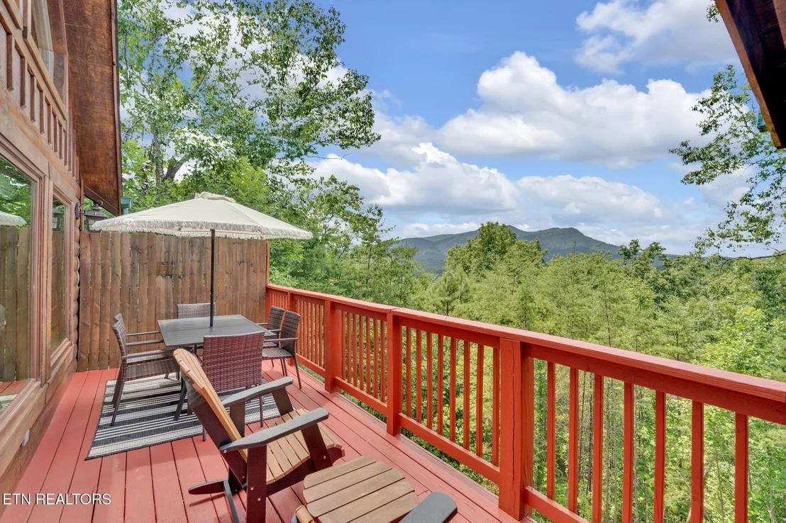 Photo of 2868 Pine Haven Drive