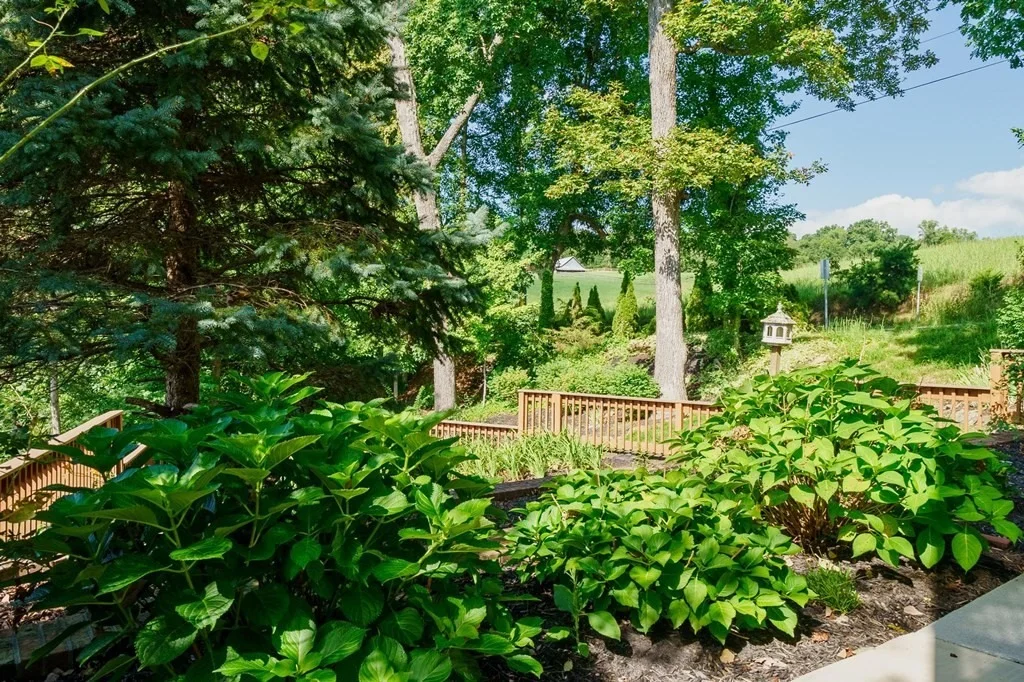 Photo of 1065 Kodak Road