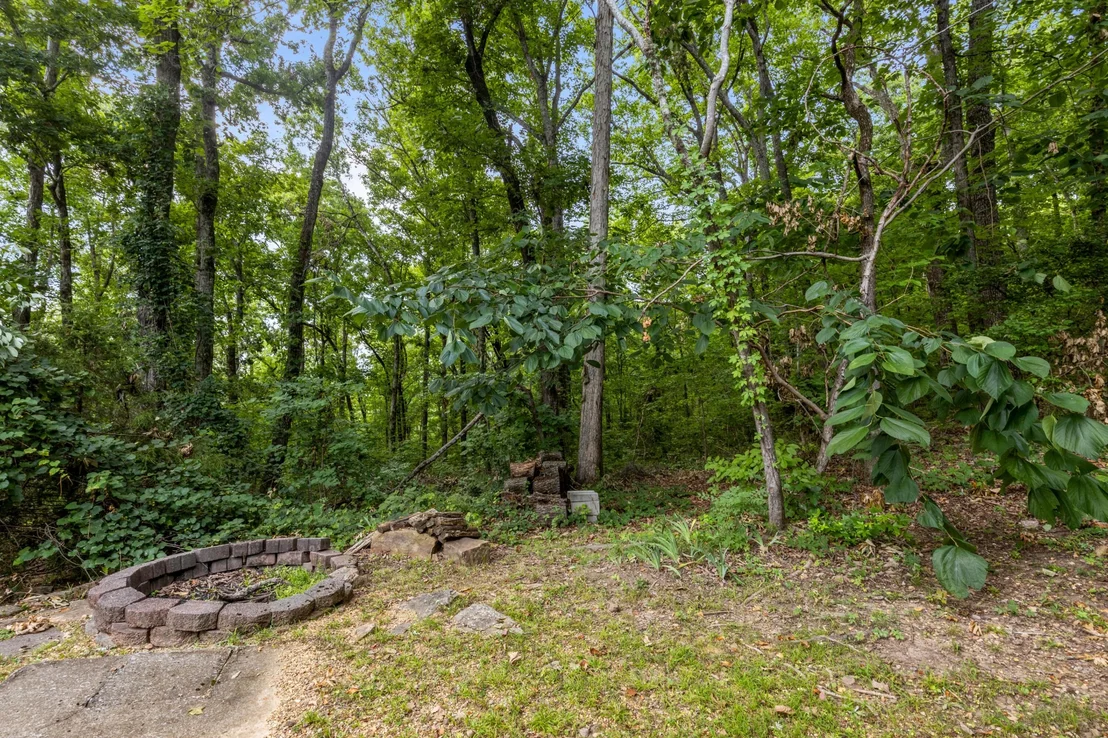 Photo of 355 Myers Avenue