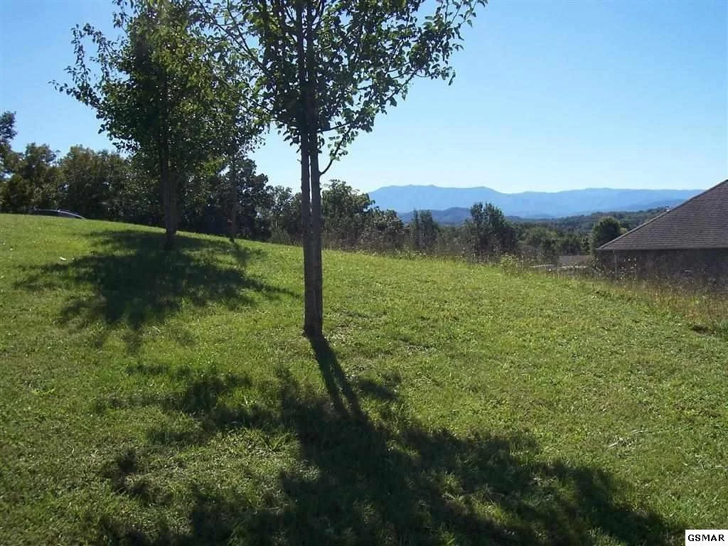 Photo of 421 Deane Hill Drive