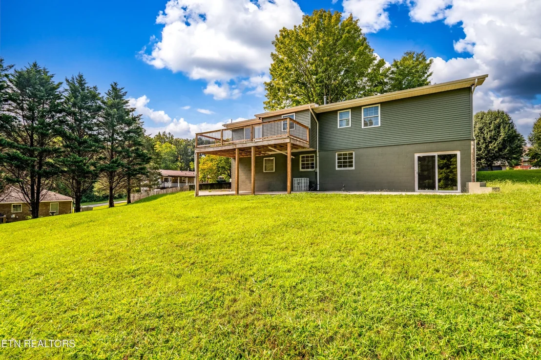 Photo of 1205 Hoss Rd