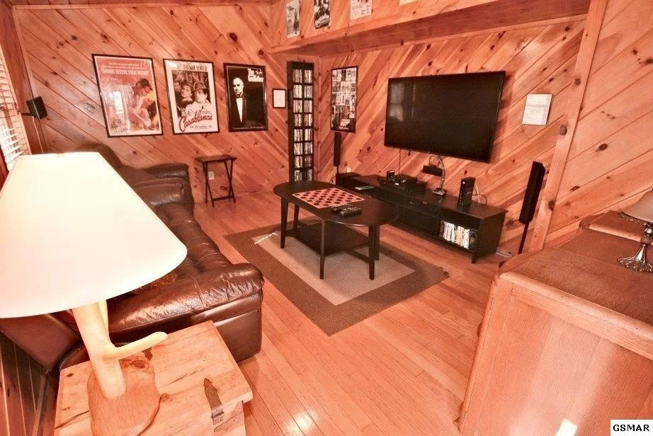 Photo of 2770 Overholt Trail
